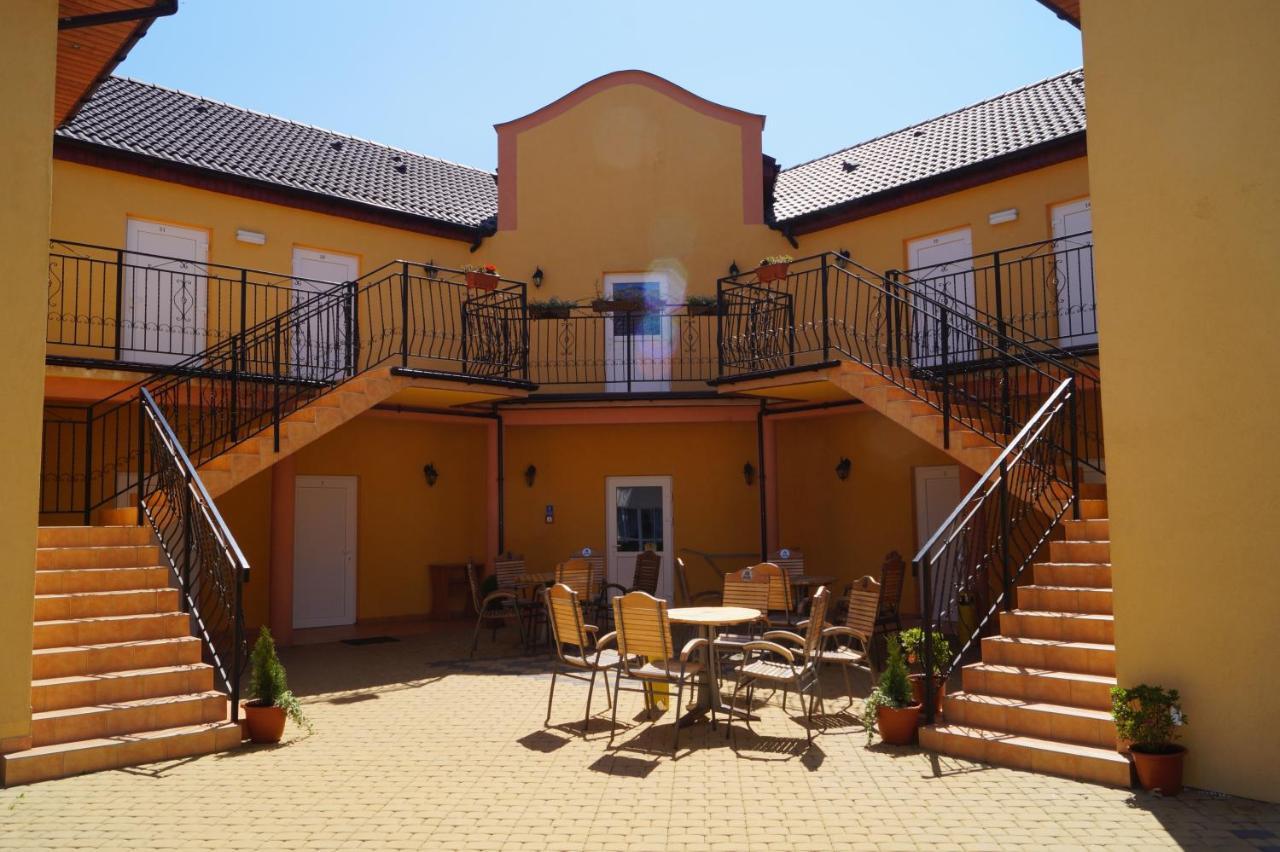 Bed and Breakfast Diament Rewal Zewnętrze zdjęcie